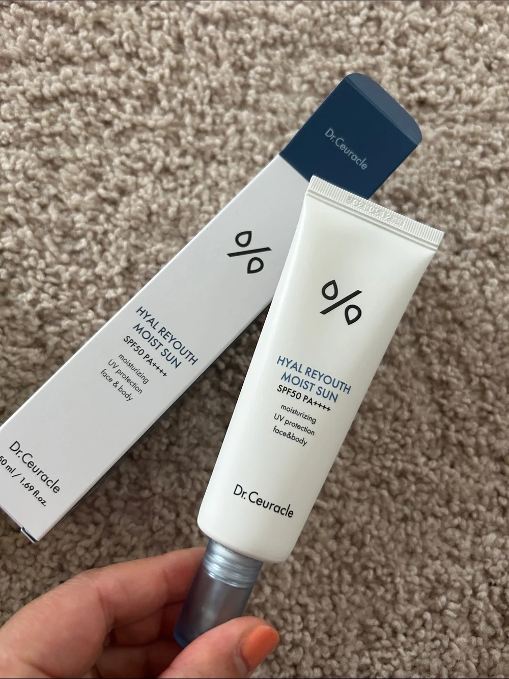 K-beauty) Sunscreen essential 3 pc bundle